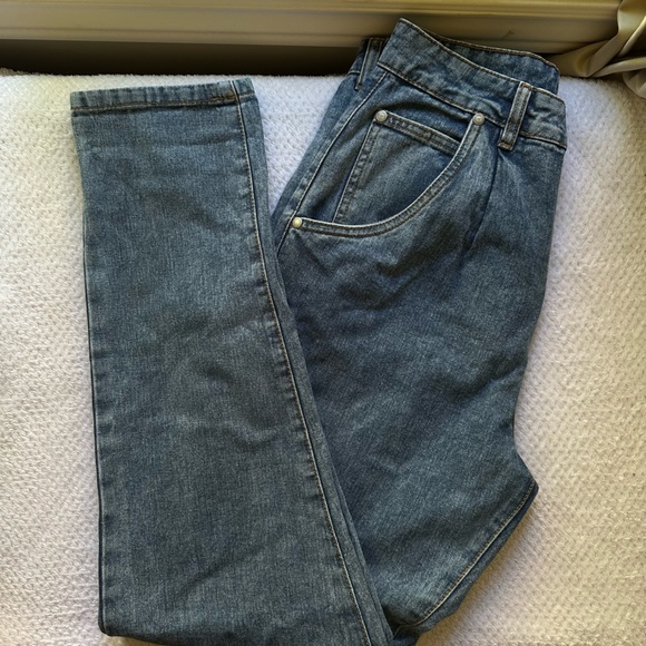 Forever 21 mom jeans - Picture 2 of 4